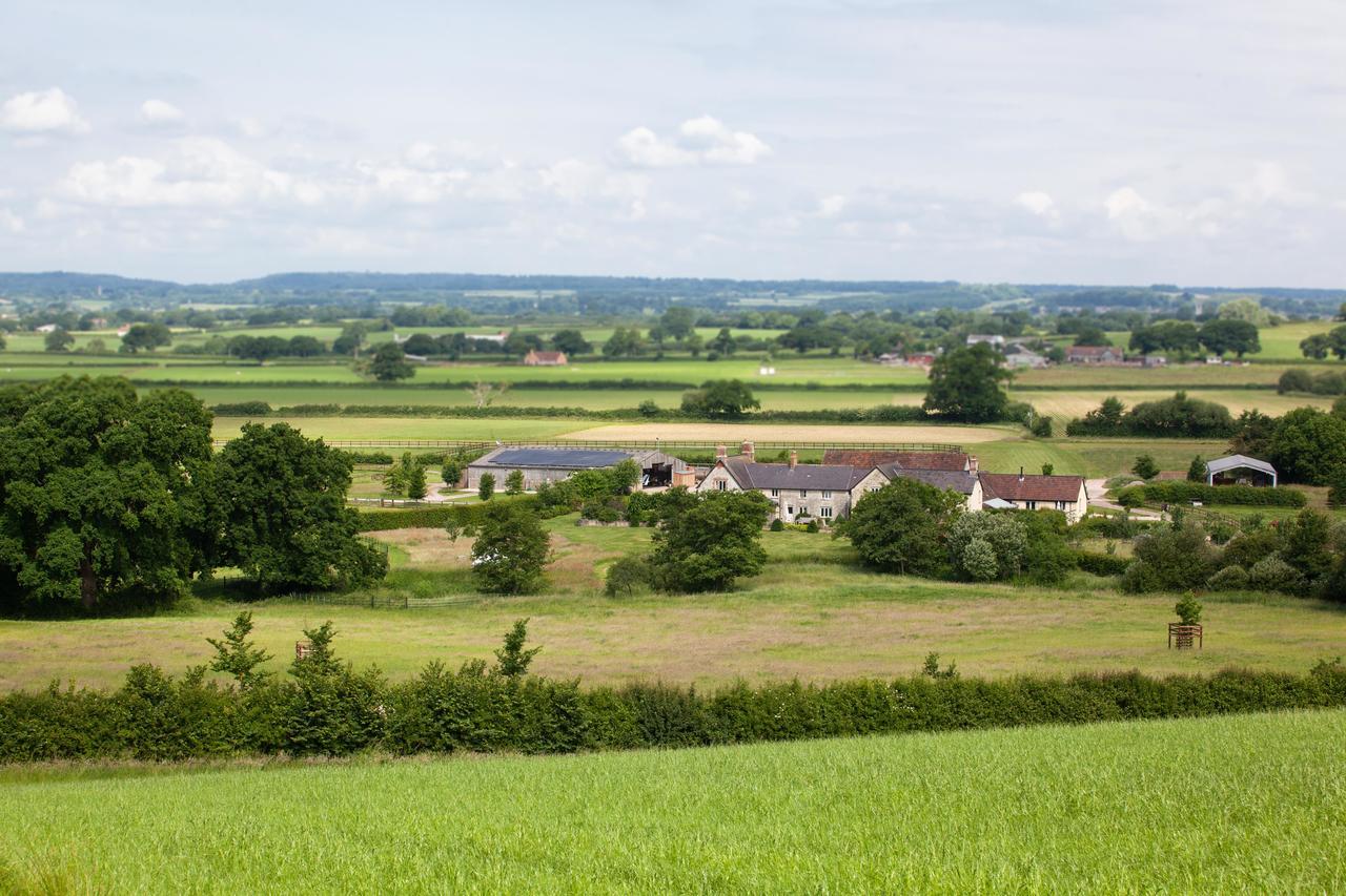 Gutchpool Farm Panzió Gillingham  Kültér fotó